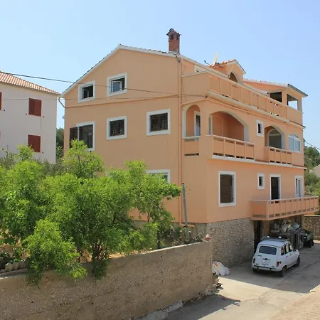 Apartman 8121b
