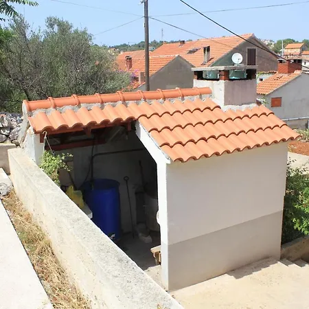 8121b Apartman