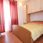 8121b Διαμέρισμα